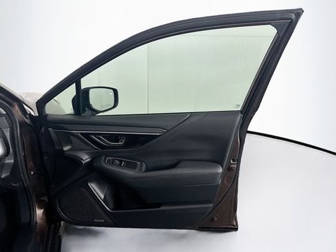 Used 2020 Subaru Outback Limited w/ Popular Package #2 AWD/4WD image 34