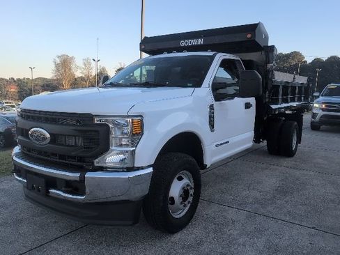 Used 2022 Ford F350 XL w/ XL Value Package image 3