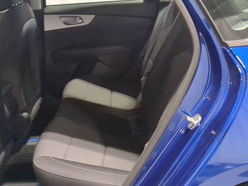 Used 2023 Kia Forte LXS image 30