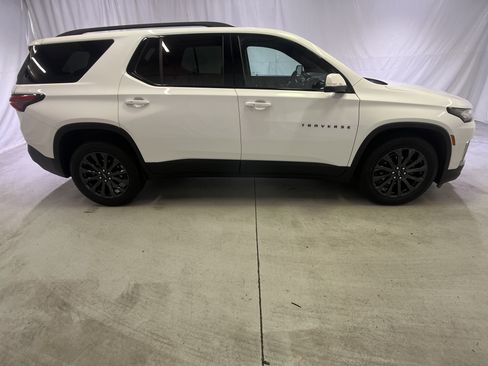 Certified 2023 Chevrolet Traverse RS w/ LPO, Floor Liner Package AWD/4WD image 12