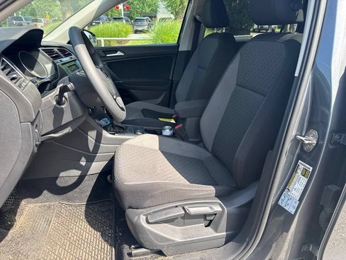 Used 2020 Volkswagen Tiguan S AWD/4WD image 10