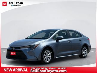 Used 2025 Toyota Corolla LE FWD video 1