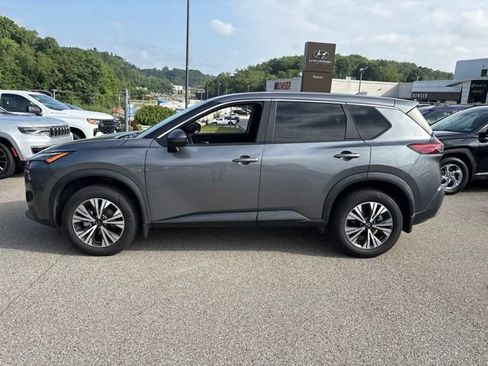 Certified 2023 Nissan Rogue SV AWD/4WD image 2