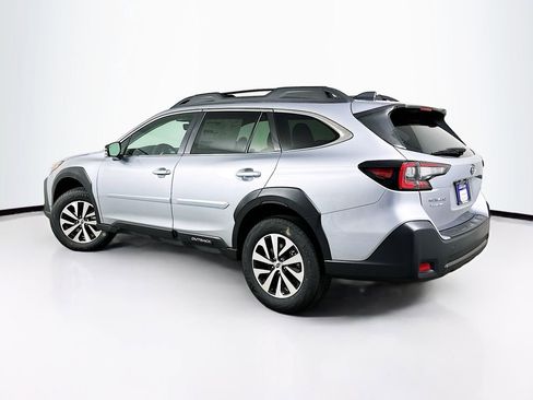 Used 2025 Subaru Outback Premium w/ Popular Package #1 image 6