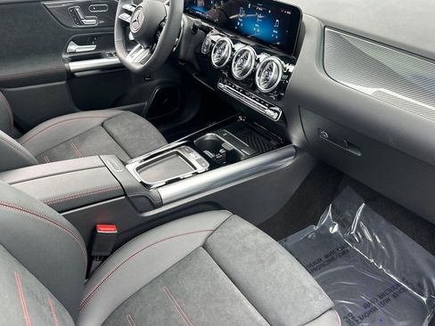 New 2026 Mercedes-Benz GLA 35 AMG 4MATIC image 26