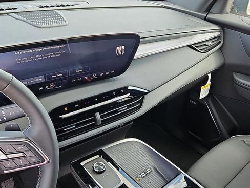 New 2026 Buick Enclave Preferred image 17