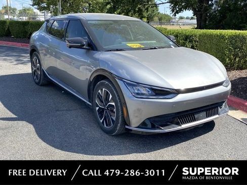 Used 2024 Kia EV6 Wind w/ Wind Technology Package AWD/4WD image 1