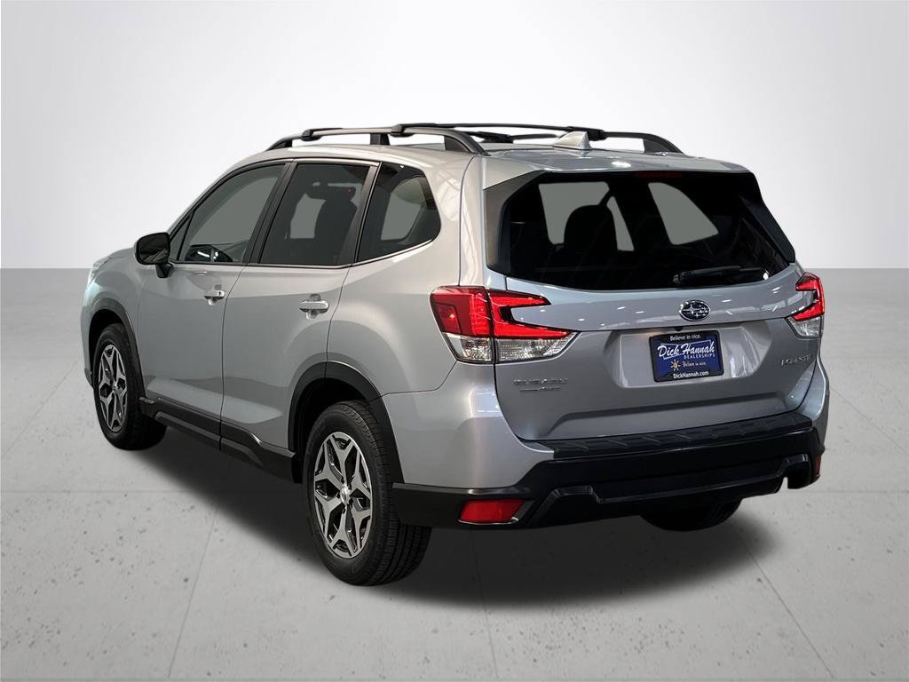 Used 2019 Subaru Forester Premium AWD/4WD image 14