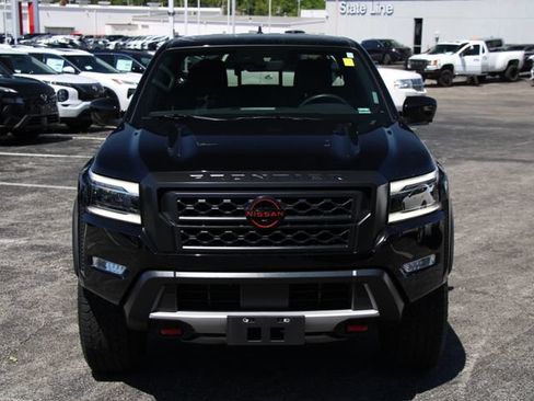 Certified 2024 Nissan Frontier PRO-4X w/ Pro Premium Package AWD/4WD image 7