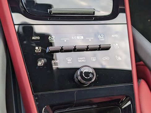 New 2026 Porsche Cayenne S image 17