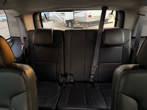 Used 2015 GMC Yukon Denali w/ Premium Package AWD/4WD image 31