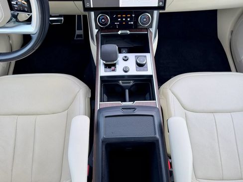 Used 2023 Land Rover Range Rover SE AWD/4WD image 27