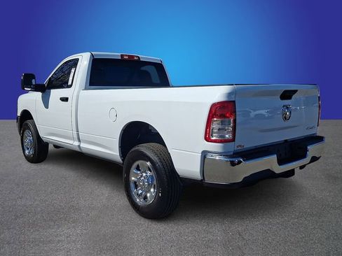 Used 2024 RAM 2500 Tradesman w/ Chrome Appearance Group image 6