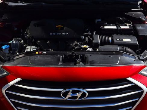 Used 2017 Hyundai Elantra SE image 51