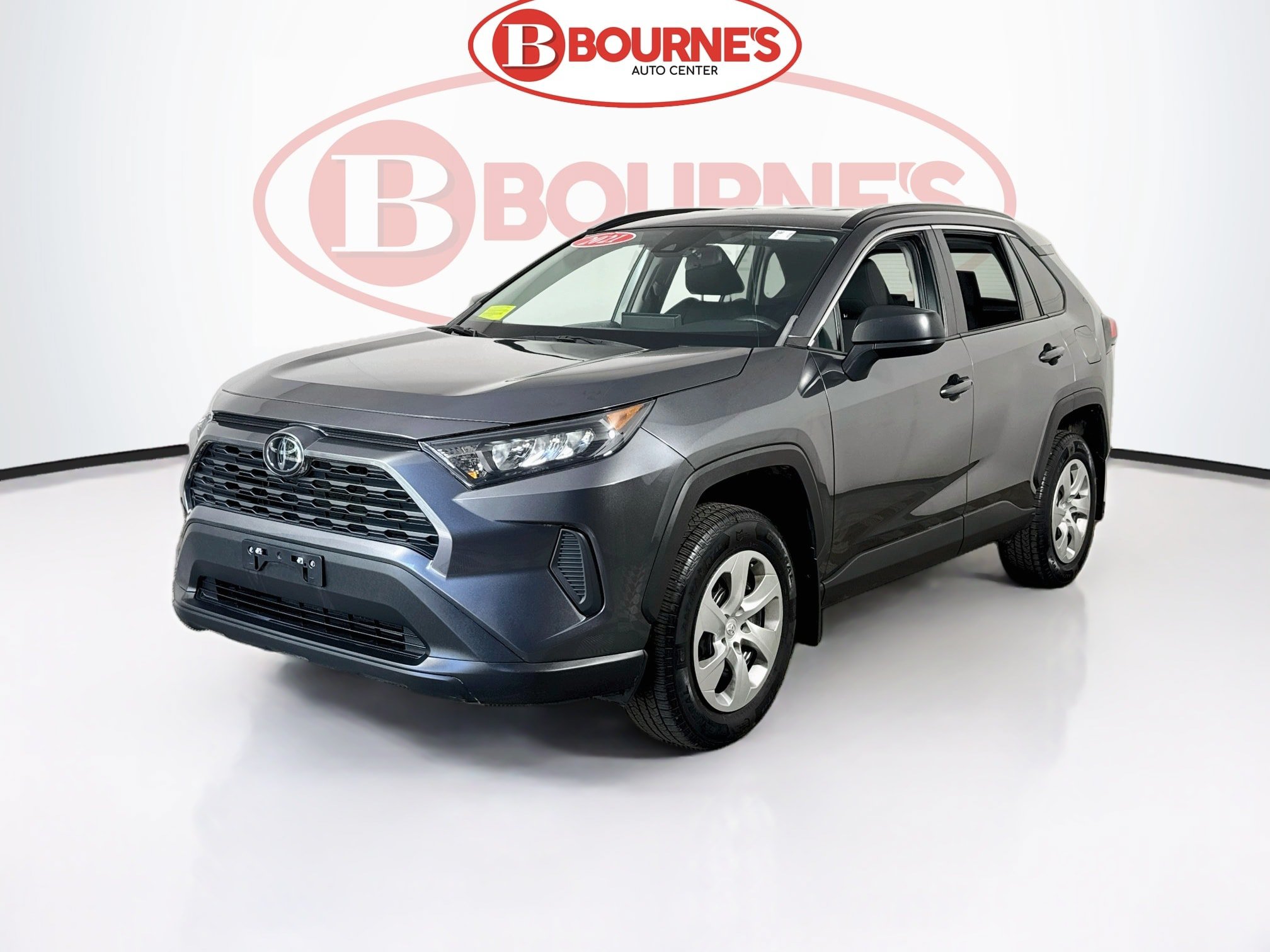 Used 2021 Toyota RAV4 LE AWD/4WD image 4