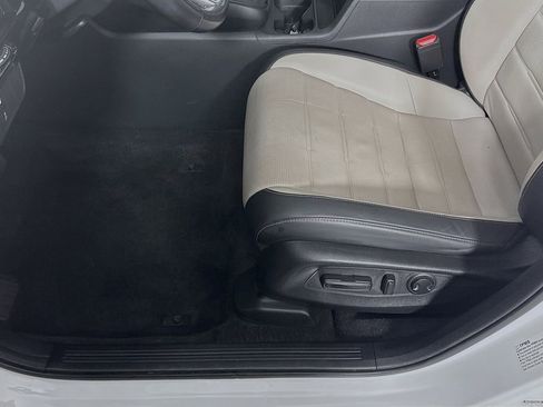 Certified 2023 Honda CR-V Sport Touring image 18