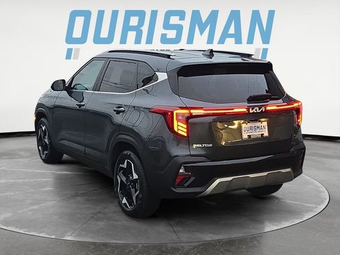 Used 2024 Kia Seltos EX image 4