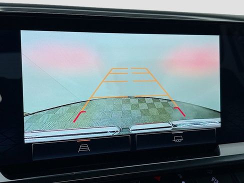 New 2026 GMC Sierra 1500 Elevation image 14