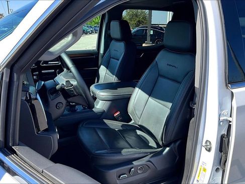 Used 2024 GMC Sierra 1500 Denali w/ Denali Reserve Package image 35