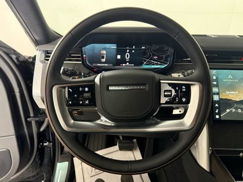 New 2025 Land Rover Range Rover SE image 16