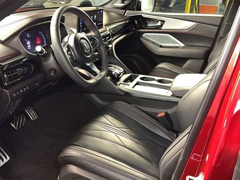 Used 2025 Acura MDX A-Spec image 29