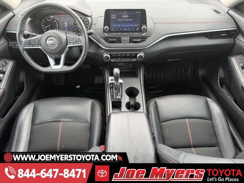 Used 2022 Nissan Altima 2.0 SR image 13