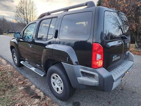 Used 2012 Nissan Xterra X image 8