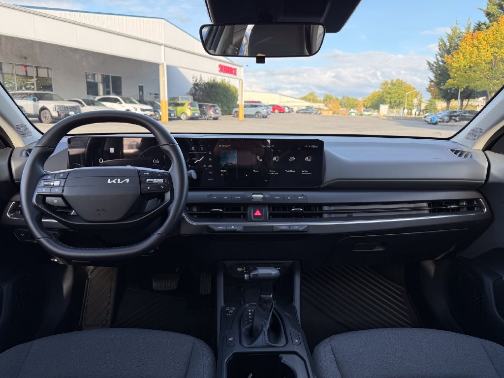 Certified 2025 Kia K4 EX FWD image 19