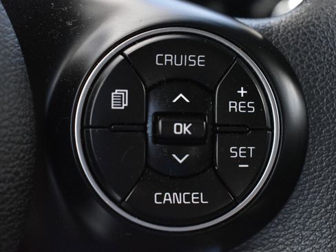 Used 2022 Kia Soul LX w/ Technology Package FWD image 20