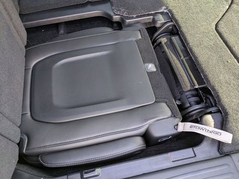 New 2026 Chrysler Pacifica Select FWD image 24