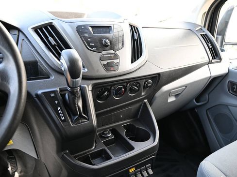 Used 2017 Ford Transit 250 148 Medium Roof RWD image 28