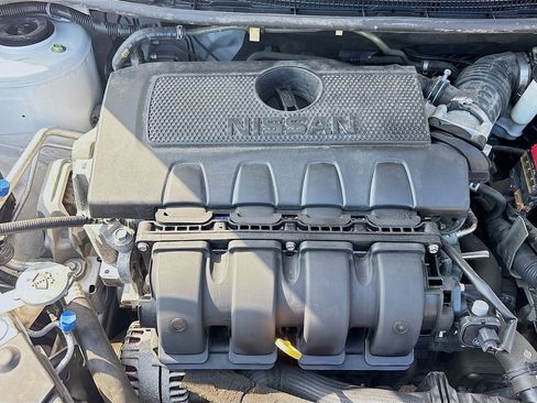 Used 2019 Nissan Sentra SR image 29