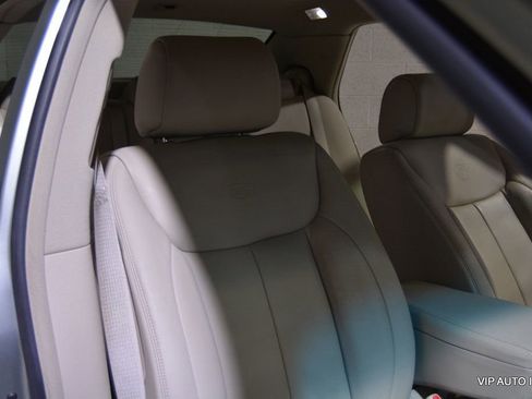 Used 2007 Cadillac DTS Luxury I w/ Trunk Convenience Package image 14