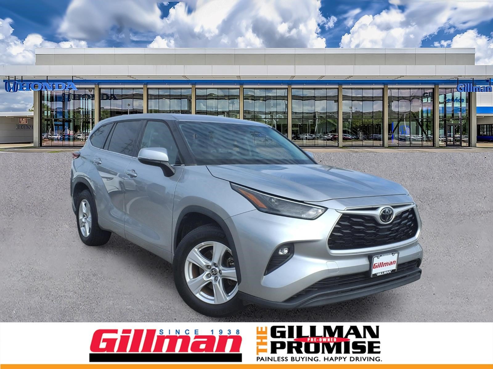 Used 2022 Toyota Highlander LE FWD image 1