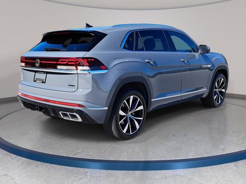 New 2026 Volkswagen Atlas Cross Sport SEL Premium R-Line AWD/4WD image 5