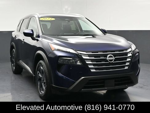 Used 2024 Nissan Rogue SV w/ SV Premium Package AWD/4WD image 1