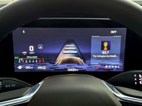 Used 2025 Chevrolet Tahoe Z71 w/ Z71 Off-Road Package image 32