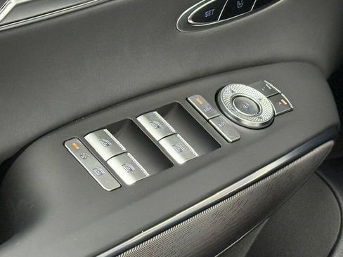New 2026 Genesis GV70 2.5T Sport Prestige AWD/4WD image 38