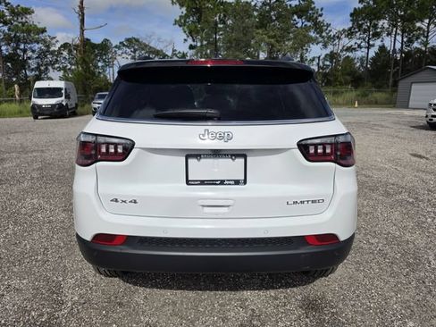 New 2026 Jeep Compass Limited w/ Sun, Sound & Navigation Group AWD/4WD image 5