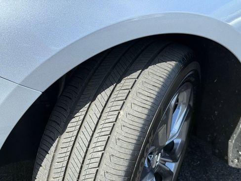 Used 2023 Honda Accord EX-L image 11