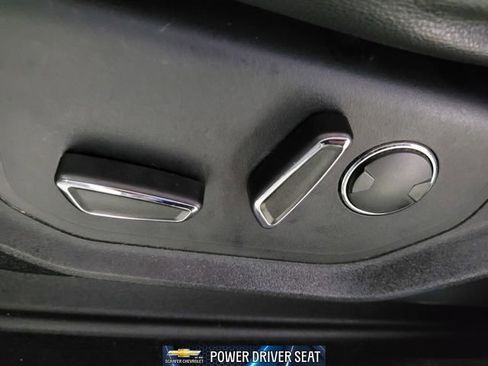 Used 2017 Ford F150 Lariat image 51