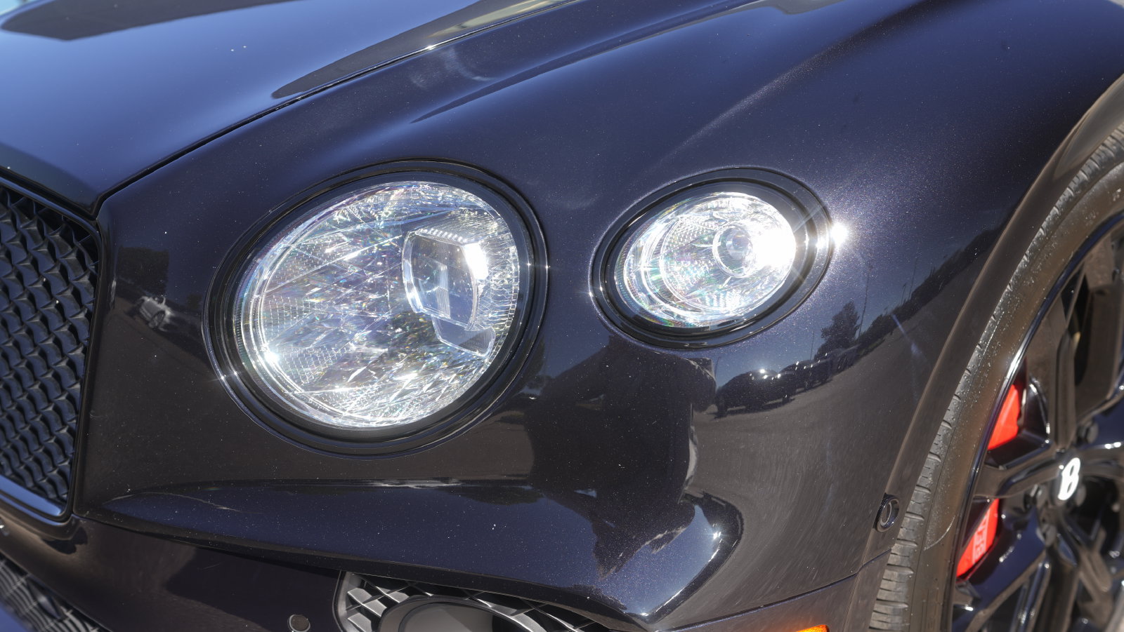 Certified 2023 Bentley Continental GT V8 AWD/4WD image 26