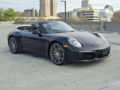 Used 2017 Porsche 911 Carrera S image 7