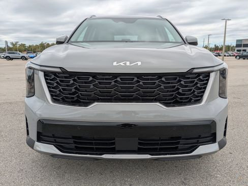 New 2026 Kia Sorento S FWD image 3