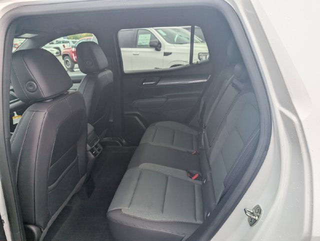 New 2026 GMC Terrain AT4 AWD/4WD image 9