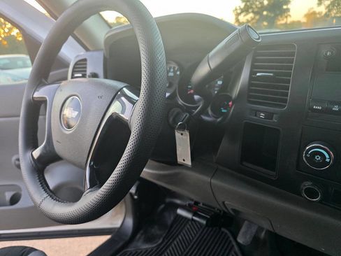 Used 2007 Chevrolet Silverado 1500 W/T image 29