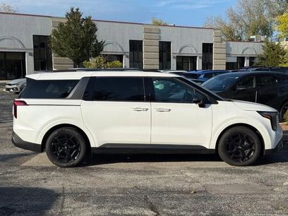 New 2025 Kia Carnival SX Prestige