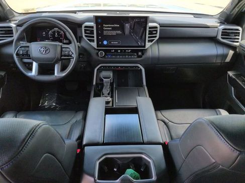 Used 2025 Toyota Tundra Platinum AWD/4WD image 15