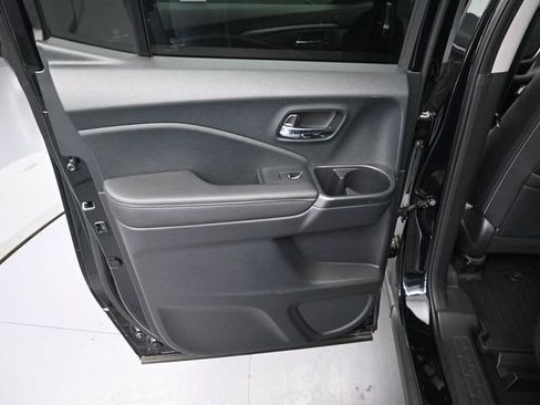 Certified 2023 Honda Ridgeline RTL-E image 32