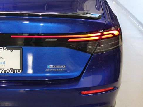 Certified 2025 Honda Accord Sport image 42